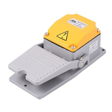 پدال سوییچ صنعتی بدون حفاظ ام بی مدل XF-402