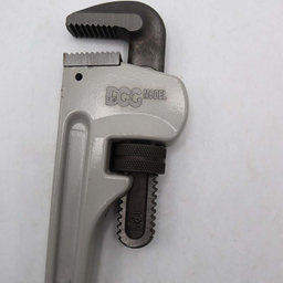 آچار شلاقی مدل داگ کد YP-018 سایز 18 اینچ