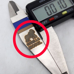 کولیس دیجیتالی مدل گوریلا کد YP-0300MM گستره 0-300 میلی متر