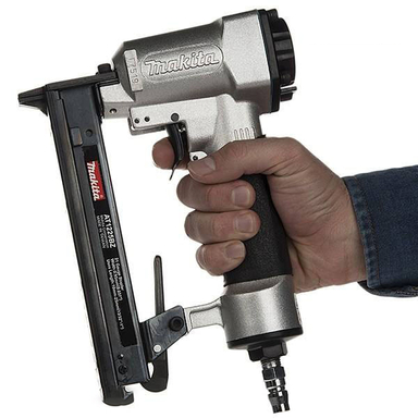 منگنه کوب بادی ماکیتا (Makita) مدل AT1225BZ