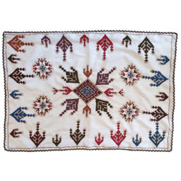 رومیزی سوزن دوزی کد R2