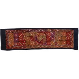 رومیزی سوزن دوزی کد SOOZRA28