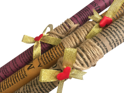 کاغذ کادو پارچه‌ ای کد BF012 به همراه نخ کنفی و پاپیون مجموعه 3 عددی