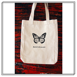 ساک دستی پارچه‌ای طرح پروانه