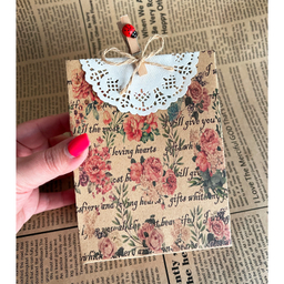 پاکت هدیه طرح گل‌‌های پیونی کلاسیک سایز 11×15 سانتی متر