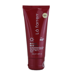 کرم ضد آفتاب و ضد لک رنگی لافارر (Lafarrerr) مدل Oily And Acne-Prone Light حجم 40 میلی‌‌ لیتر