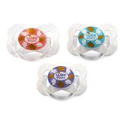 پستانک ارتودنسی سفید چاپدار وی کر (wee care) مدل دربدار پروانه ای کد P124 سایز1