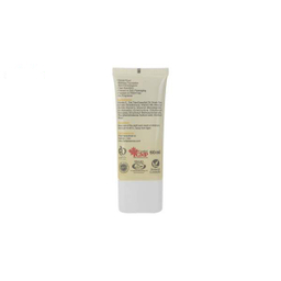 کرم ضد آفتاب باریج اسانس (Barij Essence) با SPF50 مناسب پوست نرمال تا چرب بی رنگ حجم 60 میلی‌‌ لیتر