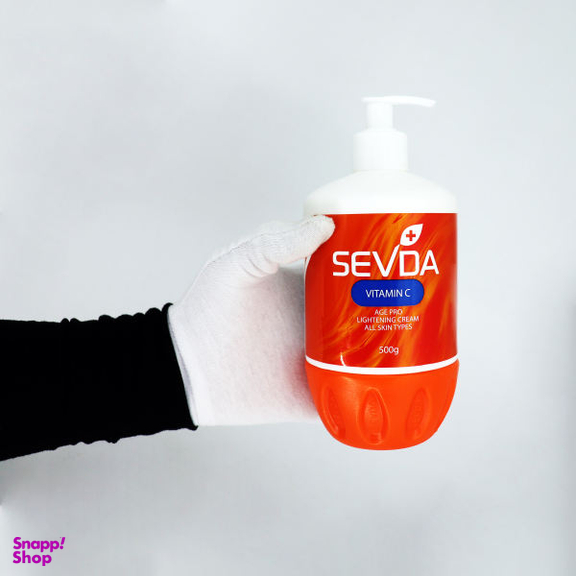 کرم آبرسان سودا (Sevda) مدل VITAMIN C و VITAMIN E حجم 500 میلی‌لیتر
