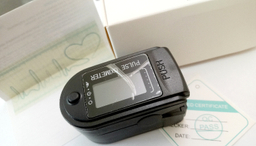 پالس اکسیمتر مدل Push Oximeter