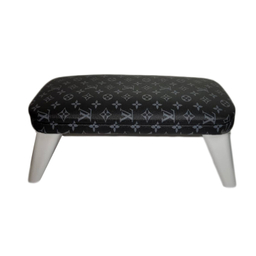زیردستی روسی کاشت ناخن طرح Louis Vuitton