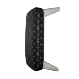 زیردستی روسی کاشت ناخن طرح Louis Vuitton
