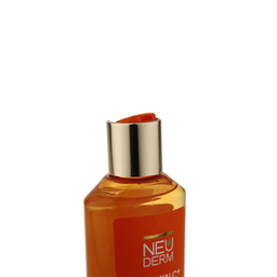 تونر پاک کننده آرایش صورت نیودرم (Neuderm) مدل ویتامین C حجم 200 میلی لیتر