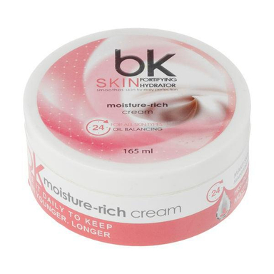 کرم آبرسان و مرطوب کننده بی کی (Bk) مدل چنل چنس حجم 165 میلی‌لیتر