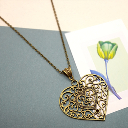 گردنبند رو مانتویی مدل قلب NE0063