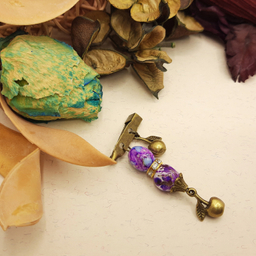 سنجاق سینه پیکسلی مدل سیب