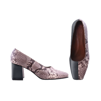 کف پاشنه دار چرم زنانه چرم کاکتوس (Charm Cactus) مدل 524 رنگ مشکی ماری