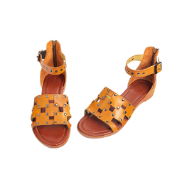 صندل اسپرت زنانه چرم کاکتوس (Charm Cactus) مدل WS51010 رنگ عسلی