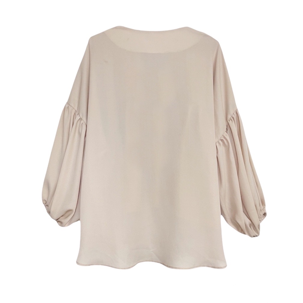 شومیز کرپ حریر وسمه (VASMEH) کد 202 رنگ کرم فری سایز