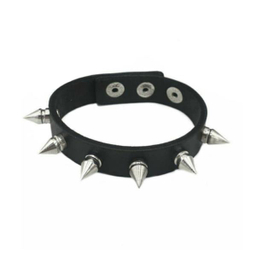 دستبند مدل اسپایکی