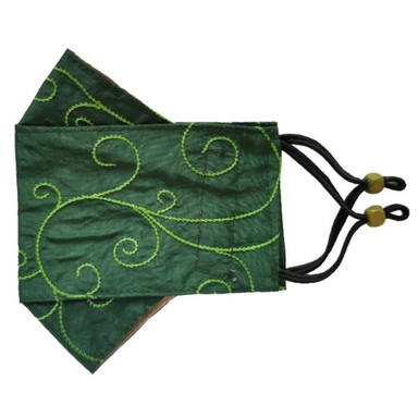 ماسک پارچه‌ای مدل سه بعدی خامه دوزی کد AMS19