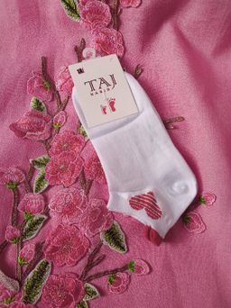 جوراب سه پاشنه زنانه تاج (Taj) مدل قلبی