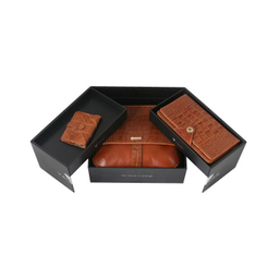 ست هدیه زنانه چرم یلسان (Yalsan Leather) مدل ساینا کد Rad-Chn-056-Gc