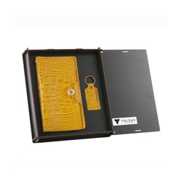 ست هدیه چرم یلسان (Yalsan Leather) مدل رادیس کد Nhl-062-Gc