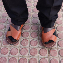 صندل مردانه چرم تبریز (Charm Tabriz) مدل طبی پیمان رنگ عسلی