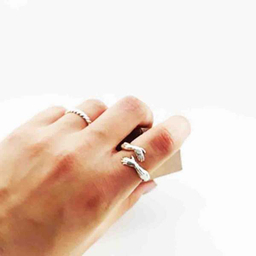 انگشتر زنانه مدل آغوش