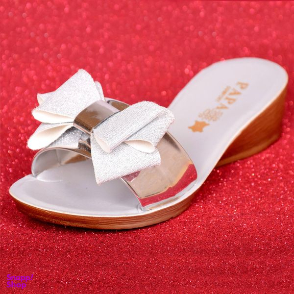 دمپایی نوزاد پاپا (Papa) مدل پاپیون هولوگرامی کد S.L.V.3.2.6.6