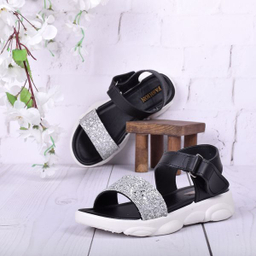 صندل دخترانه پاپا (Papa) مدل سنگی کد SLV.3309