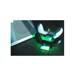 پایه شارژ دسته بازی Xbox One S اسپارک فاکس (Sparkfox)مدل Dual Controller Charger به همراه 2 عدد باتری