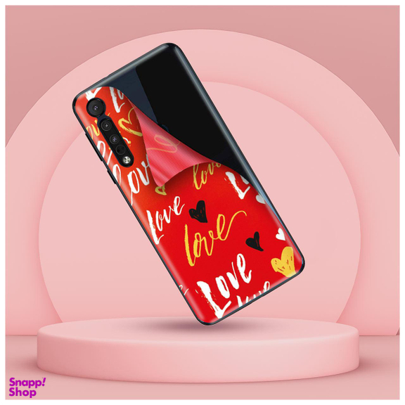 برچسب پوششی راک اسپیس طرح Love مناسب برای گوشی موبایل موتورولا Moto One Macro