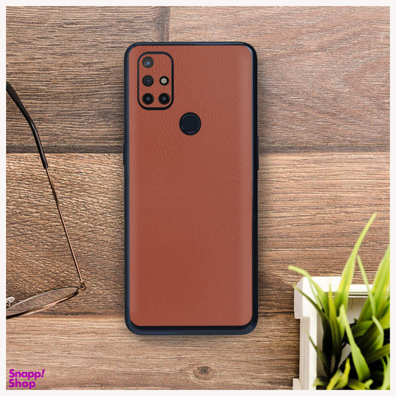 برچسب پوششی راک اسپیس طرح Leather-BR مناسب برای گوشی موبایل وان پلاس NORD N10