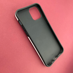 کاور اولد ولف مدل MIKI02 مناسب برای گوشی موبایل اپل iPhone 12 / 12 Pro غیر اصل
