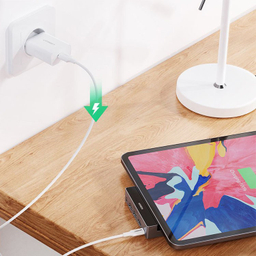 هاب 3 پورت 3٫0 USB یوگرین کد 70688