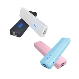 شارژر همراه آی واک (IWalk) مدل UBS10400d ظرفیت 10400 میلی آمپر ساعت