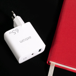 شارژر دیواری اکستروم (Axtrom) مدل AWC65WPQ-W