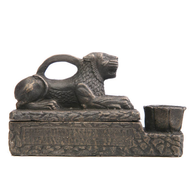 جاشمعی و جاجواهری تندیس و پیکره شهریار مدل شیر خوابیده کد MO2220