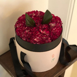باکس گل میخک دُردانه