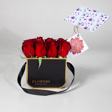 باکس گل رز قرمز (رویال مشکی بزرگ)