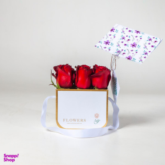 باکس گل رز قرمز (رویال سفید کوچک)