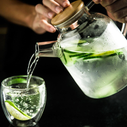 کتری پیرکس مدل درب بامبو گنجایش 1500 سی سی