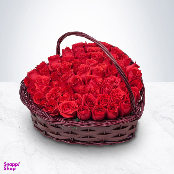 سبد گل طبیعی گل بازار مدل رز قلبی