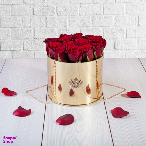 باکس گل طبیعی گل بازار مدل رز قرمز باکس طلایی