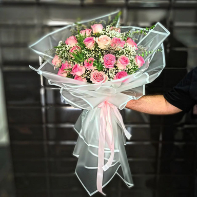 دسته گل طبیعی رز مدل دلربا رنگ صورتی