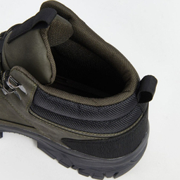 نیم بوت مردانه ال سی وایکیکی مدل Mountain v33 رنگ سبز زیتونی