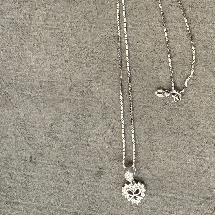 گردنبند نقره زنانه گیرا مدل قلب کد G1037
