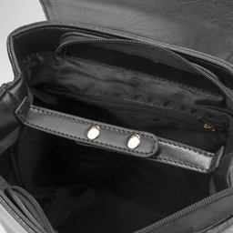 کوله پشتی زنانه بیسراک مدل پوست ماری کد 1221100 رنگ مشکی